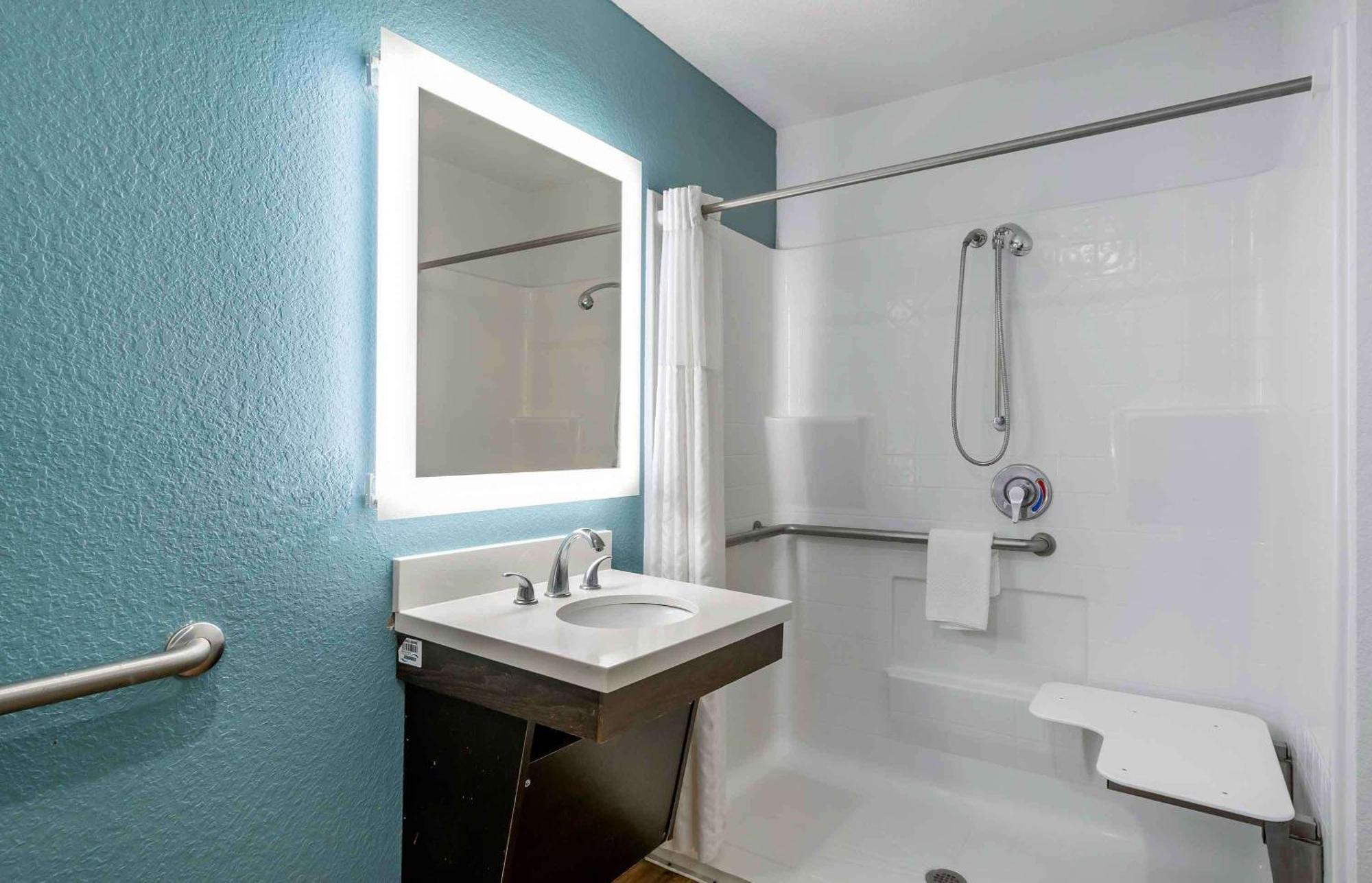 Extended Stay America Select Suites - Louisville - South Lynnview Exterior foto